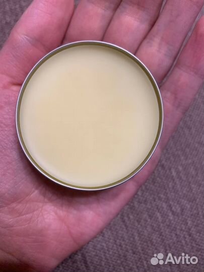 Воск для укладки усов и бороды и масло для роста