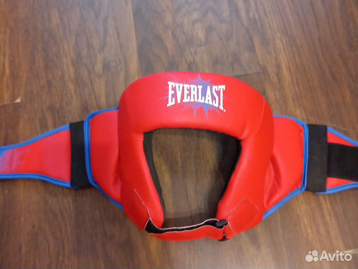 Боксерский шлем