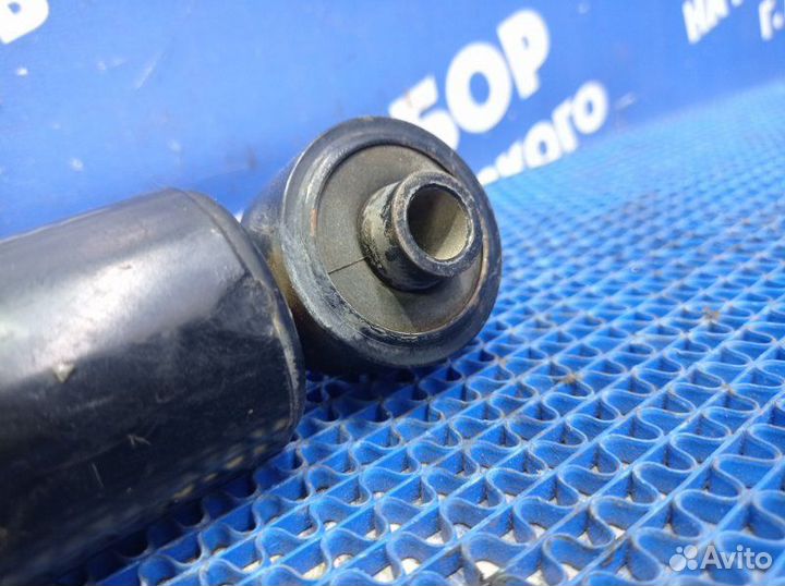 Задний амортизатор Opel Astra Gtc купе Z18XER 2008