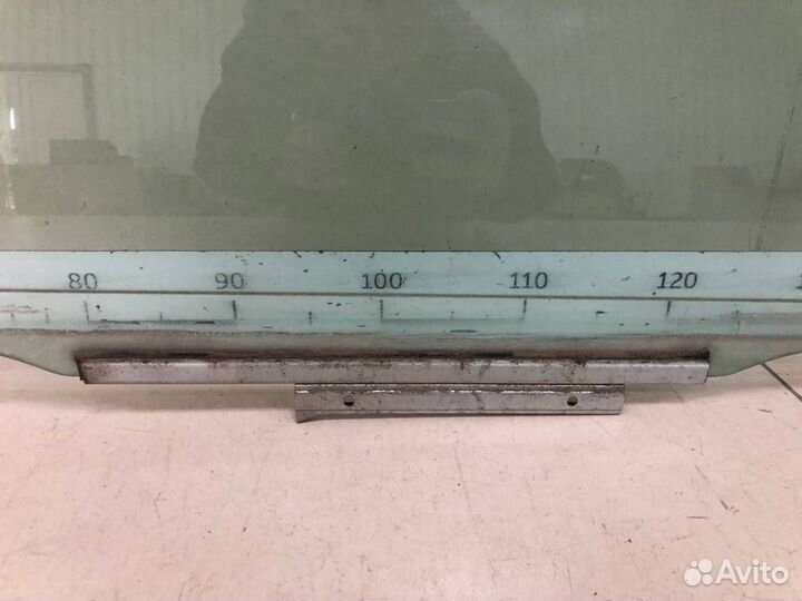 Стекло двери задней левой Toyota Camry XV30 2001-2