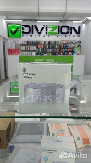 Яндекс станция Мини с часами Серая