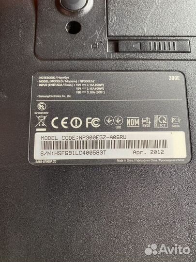 Ноутбук Samsung np300e5z