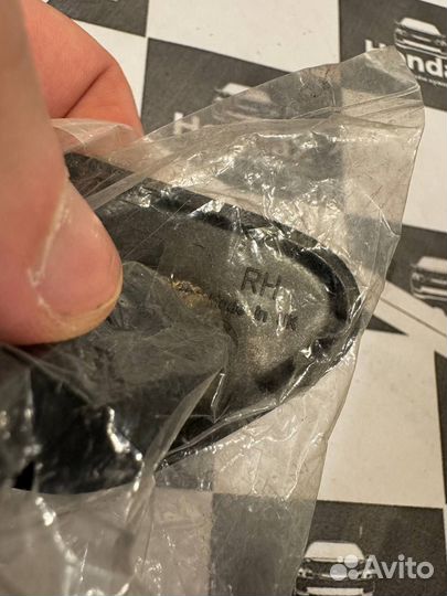 Правая крышка форсунки омывателя фары Honda CR-V 4