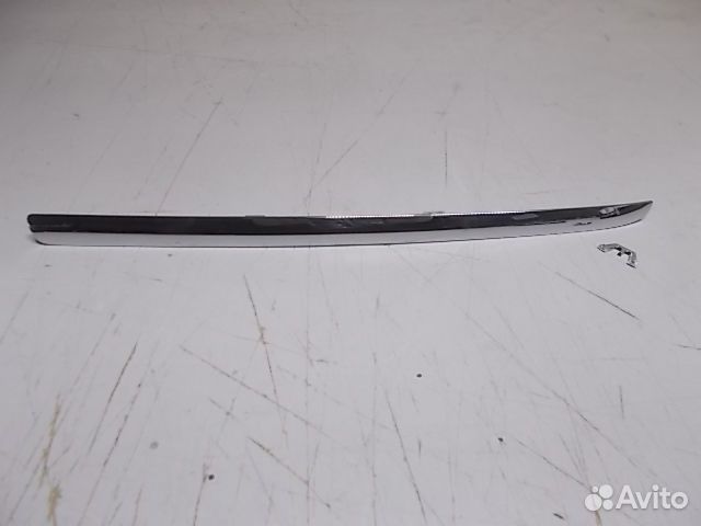 Накладка решетки радиатора левая верхняя хром