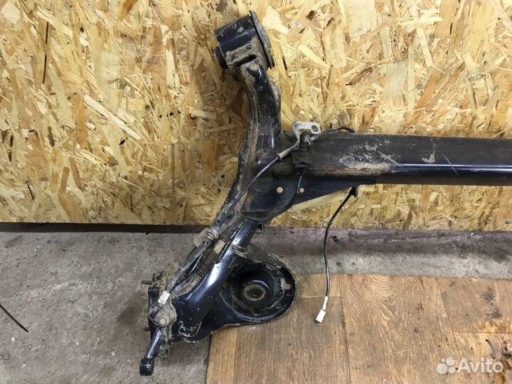 Балка подвески задняя Hyundai Solaris 1 седан 1.4