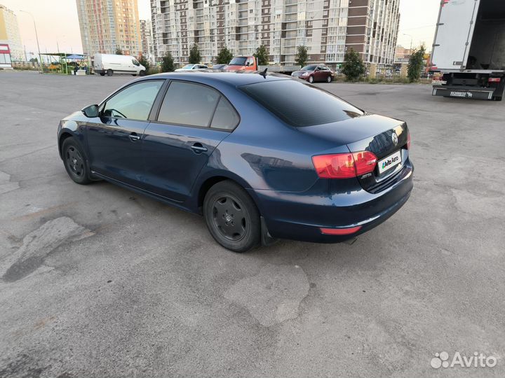 Volkswagen Jetta 1.6 МТ, 2012, 195 000 км