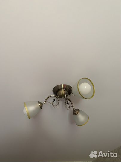 Люстра потолочная бу