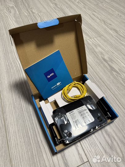 Wi-Fi роутер Zyxel Keenetic Lite III (новый)