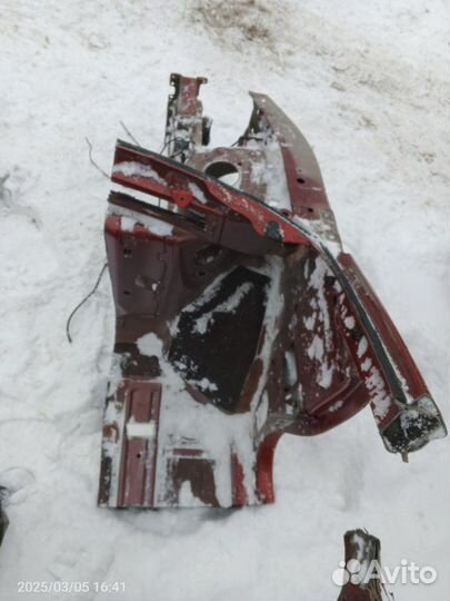 Лонжерон четверть передний правый Nissan Murano