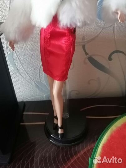 Коллекционная кукла barbie