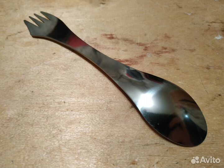 Столовый прибор 