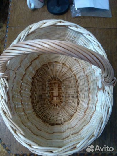 Корзина плетеная грибная