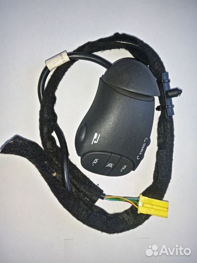 Подрулевой пульт управления магнитолой рено