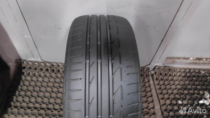 Bridgestone Potenza S001 225/40 R19 89Y