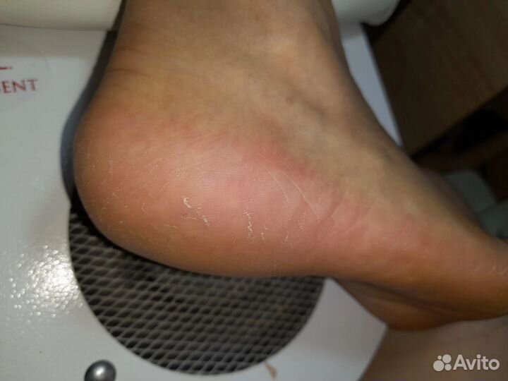 Мастер маникюра и педикюра