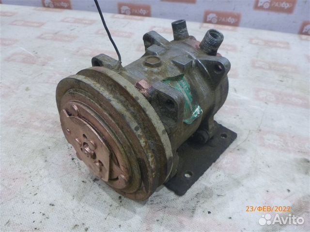 Компрессор кондиционера Audi 80 B3 NG 1990