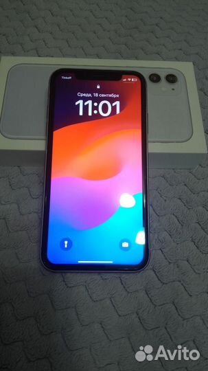 iPhone 11, 64 ГБ