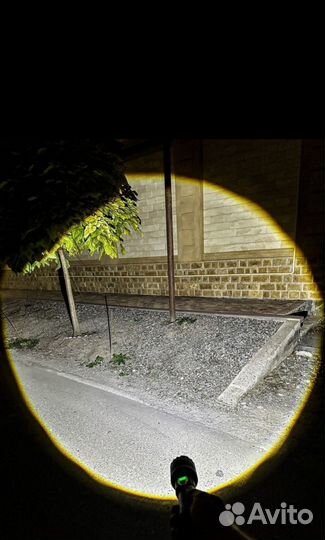 Фонарик аккумуляторный