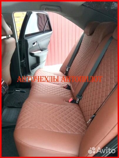 Чехлы Автопилот Toyota Camry v50 из экокожи Ромб