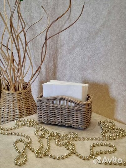 Салфетница плетеная