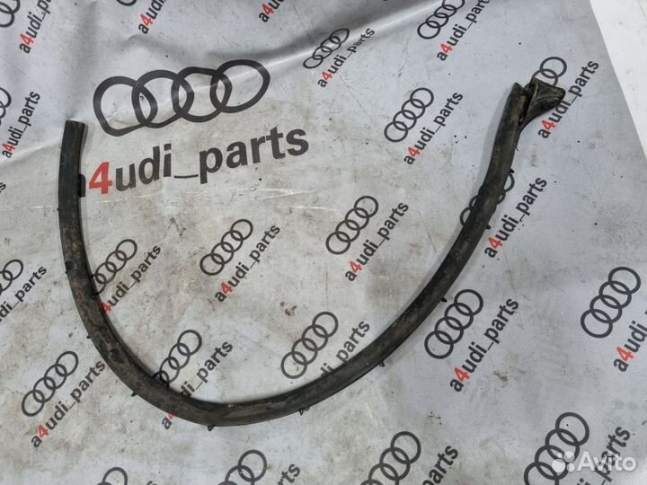 Уплотнитель (прочее) Volkswagen Golf R7 5G4837652
