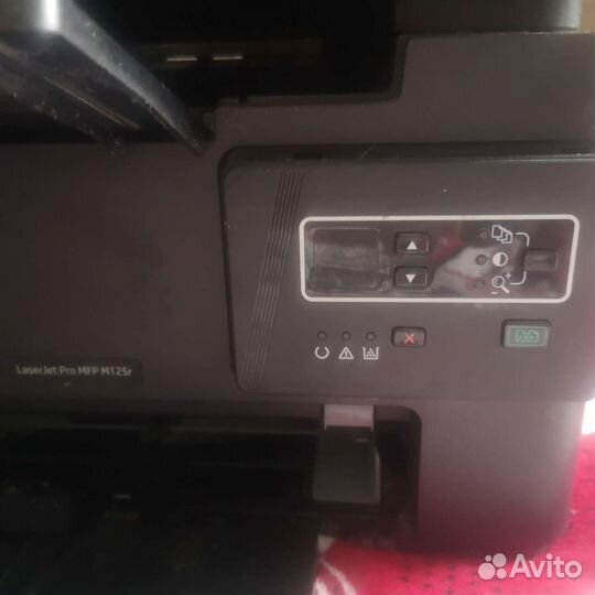 Продам мфу HP Laserjet Pro MFP M125r
