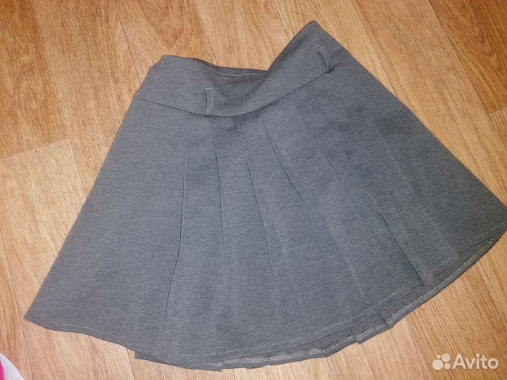 Пакет одежды на девочку 7-9 лет