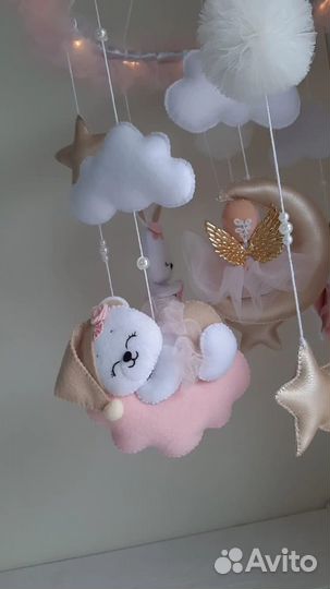 Мобиль ручной работы на кроватку