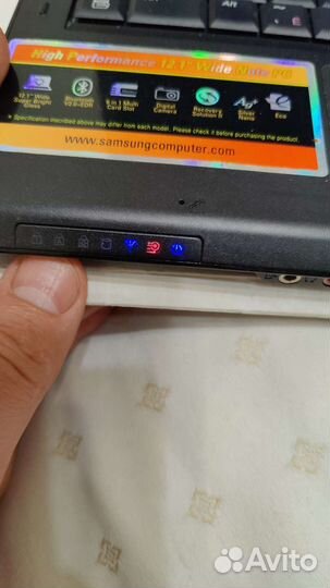 Ноутбук Samsung NP-Q45