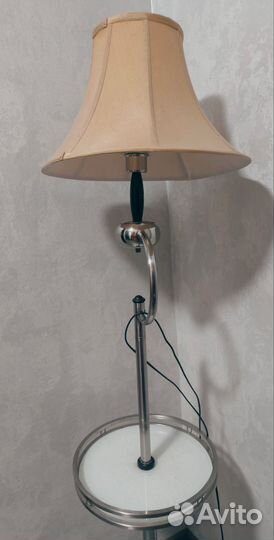 Торшер напольный с абажуром