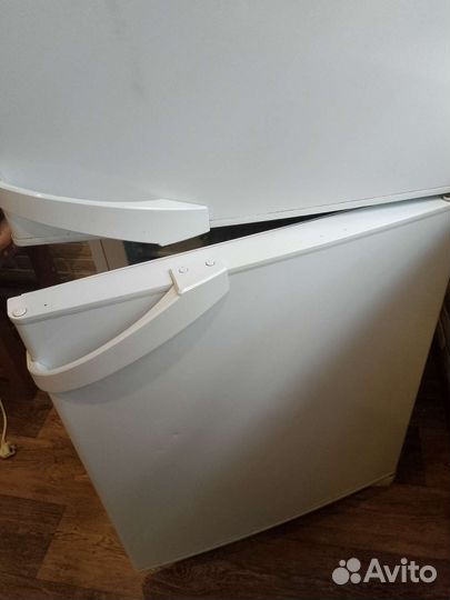 Холодильник бу indesit