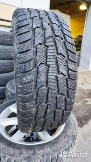 Jinyu YW90 215/50 R17 91T