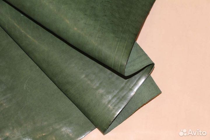 Кожа. Изумруд с покрытием. 1,3-1,5 мм