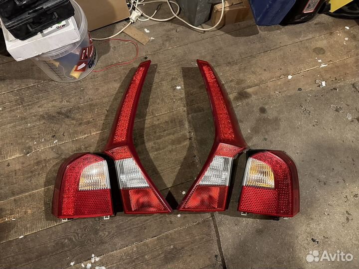 Комплект фонарей задних Volvo XC70 (2007-2013)