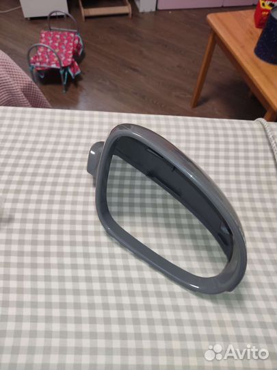 Крышка зеркала правого VW Golf/Jetta 5