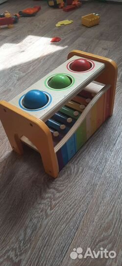 Игрушка стучалка с маталофоном