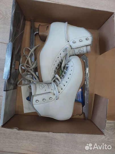 Фигурные коньки jackson elle размер 2131 2w