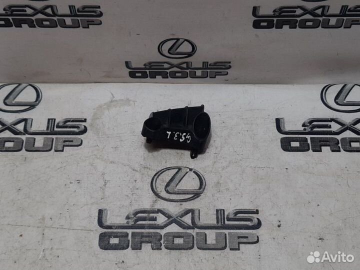 Кронштейн бампера лев. зад. Lexus GS300
