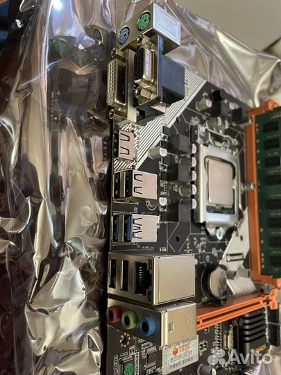 Материнская плата с процессором i5
