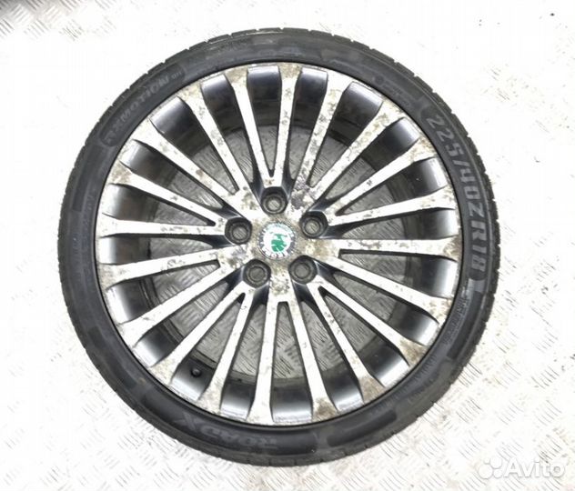 Оригинальные литые диски R28 Skoda Superb