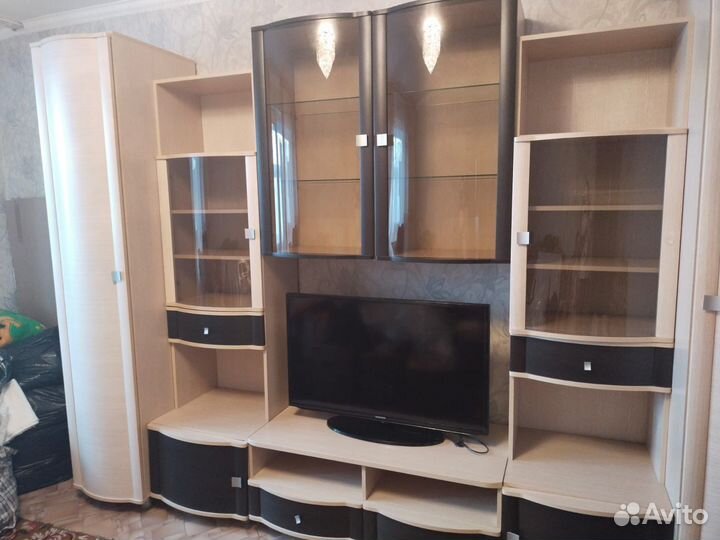 Стенка горка в гостиную