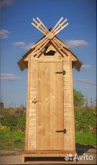 Уличный туалет с установкой SKU006