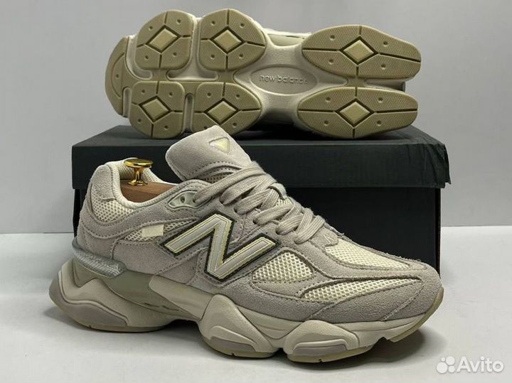 Кроссовки New Balance 9060 бежевые