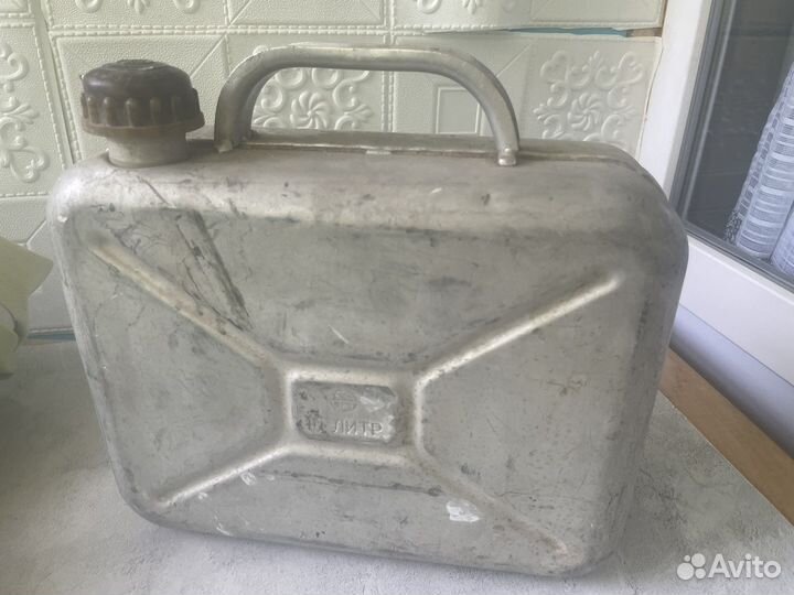 Алюминива канистра 10 л