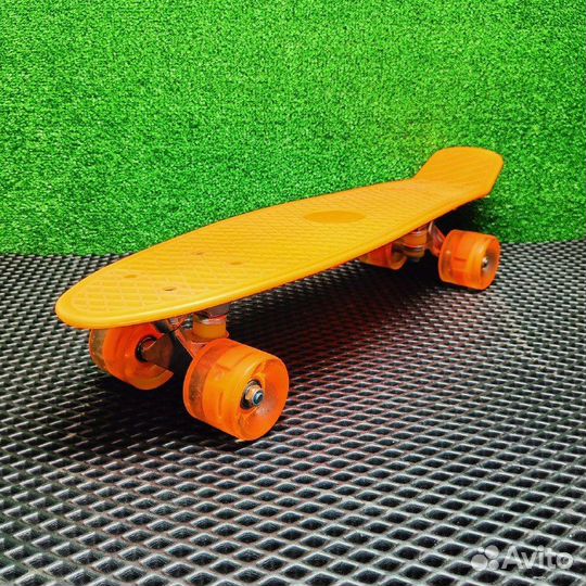 Пенниборд-скейт со светящимися колесами (до 60кг)