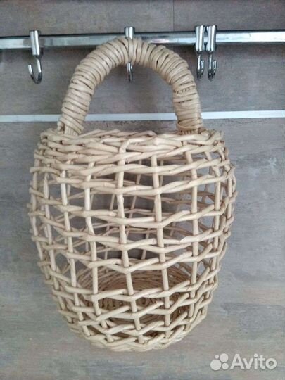 Корзина плетеная