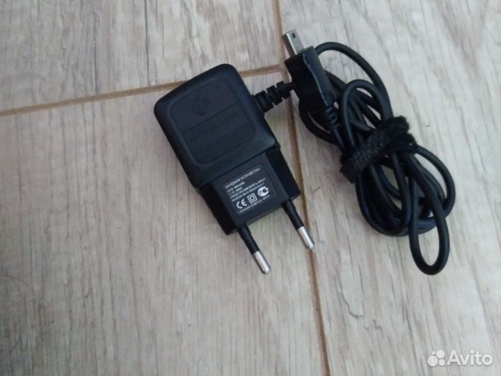 Зарядное устройство для mini-USB