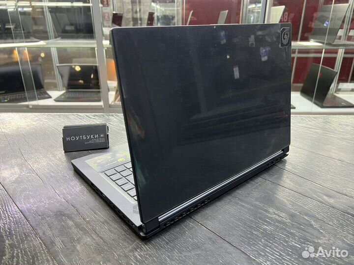 Новый игровой MSI Delta 15 r7/16/1024/RX6700M 10Gb