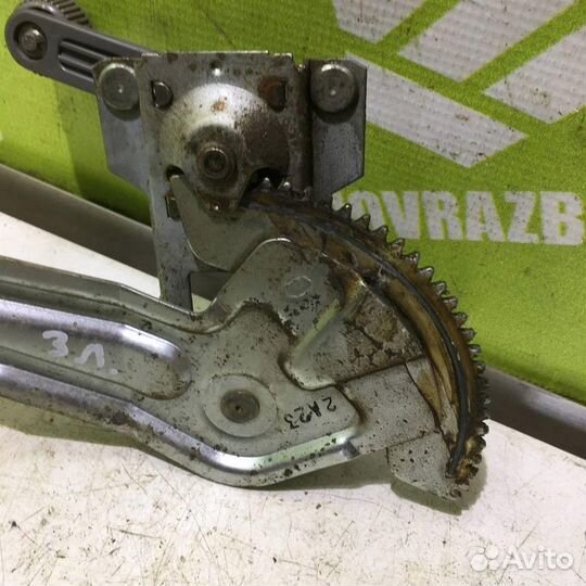 Стеклоподъемник механ. задний левый Киа рио 1