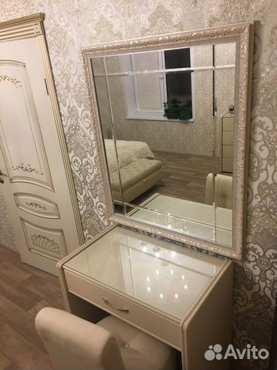 Зеркало панно в багете